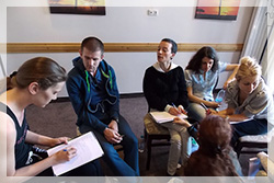 E-Training e уникална система за обучение, която съчетава изпитаните методи на традиционното обучение с най-новите технологии. Фирмени обучения, Индивидуални обучения, Обучения по продажби, Обучения мениджмънт. 