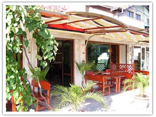 Семеен хотел Лагуна